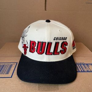 Vintage Chicago bulls snapback